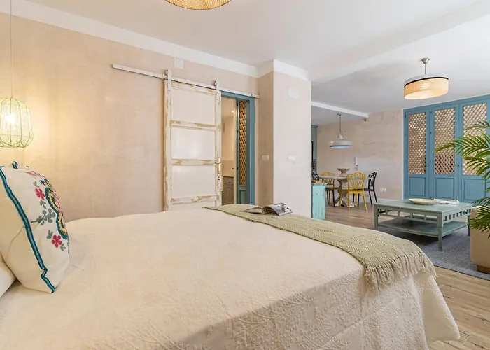 Cathedral Keepers - Exclusive In Jerez Jerez de la Frontera