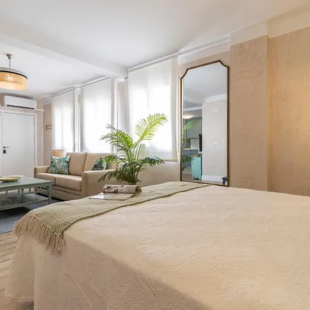 Cathedral Keepers - Exclusive In Jerez Херес-де-ла-Фронтера